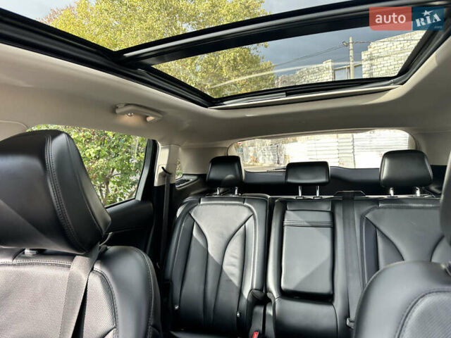 Черный Линкольн Nautilus, объемом двигателя 2 л и пробегом 104 тыс. км за 26800 $, фото 13 на Automoto.ua