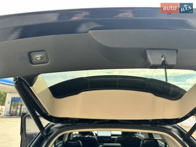 Черный Линкольн Nautilus, объемом двигателя 2 л и пробегом 104 тыс. км за 26800 $, фото 17 на Automoto.ua