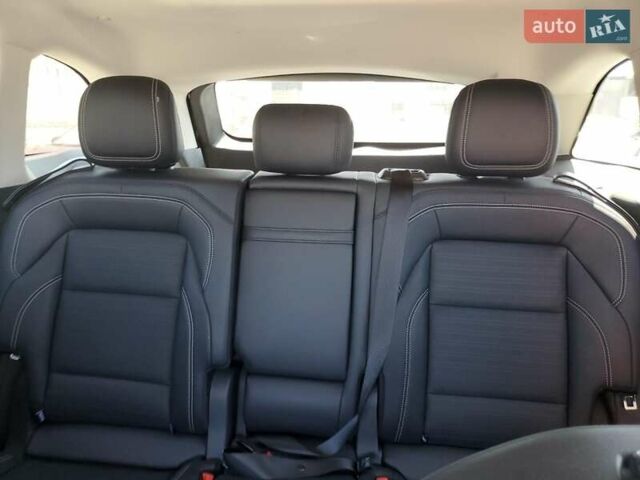 Черный Линкольн Nautilus, объемом двигателя 2 л и пробегом 5 тыс. км за 20200 $, фото 1 на Automoto.ua