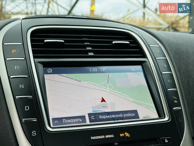 Коричневый Линкольн Nautilus, объемом двигателя 2.69 л и пробегом 77 тыс. км за 24500 $, фото 33 на Automoto.ua