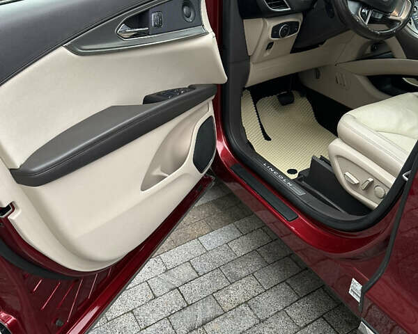 Красный Линкольн Nautilus, объемом двигателя 2 л и пробегом 127 тыс. км за 21300 $, фото 12 на Automoto.ua