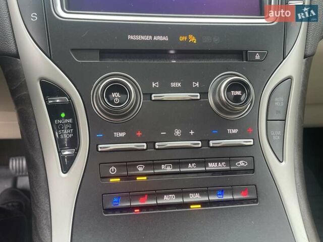 Красный Линкольн Nautilus, объемом двигателя 2.69 л и пробегом 110 тыс. км за 23500 $, фото 8 на Automoto.ua