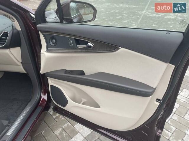 Красный Линкольн Nautilus, объемом двигателя 2.69 л и пробегом 110 тыс. км за 23500 $, фото 25 на Automoto.ua