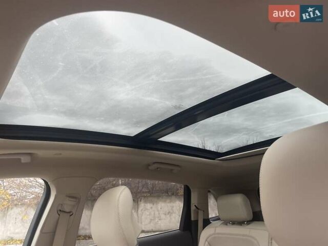 Красный Линкольн Nautilus, объемом двигателя 2.69 л и пробегом 110 тыс. км за 23500 $, фото 29 на Automoto.ua