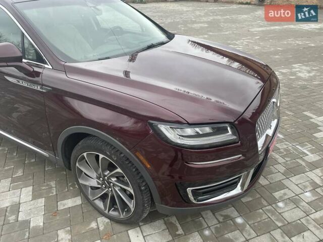 Красный Линкольн Nautilus, объемом двигателя 2.69 л и пробегом 110 тыс. км за 23500 $, фото 18 на Automoto.ua