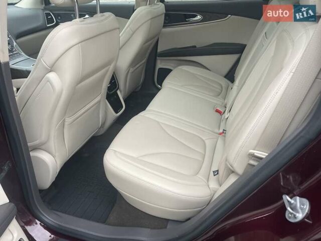 Красный Линкольн Nautilus, объемом двигателя 2.69 л и пробегом 110 тыс. км за 23500 $, фото 33 на Automoto.ua