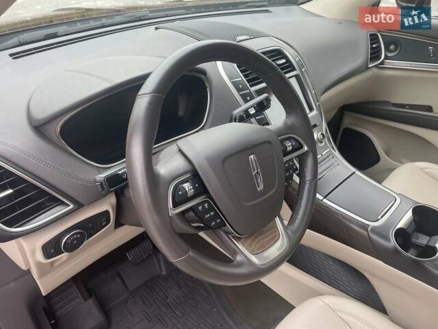 Красный Линкольн Nautilus, объемом двигателя 2.69 л и пробегом 110 тыс. км за 23500 $, фото 3 на Automoto.ua