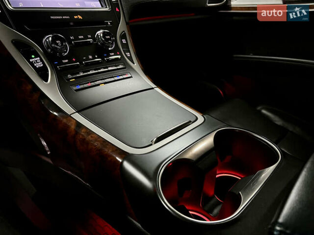 Красный Линкольн Nautilus, объемом двигателя 2.69 л и пробегом 84 тыс. км за 28000 $, фото 38 на Automoto.ua