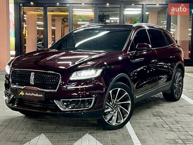 Красный Линкольн Nautilus, объемом двигателя 2.69 л и пробегом 84 тыс. км за 28000 $, фото 6 на Automoto.ua