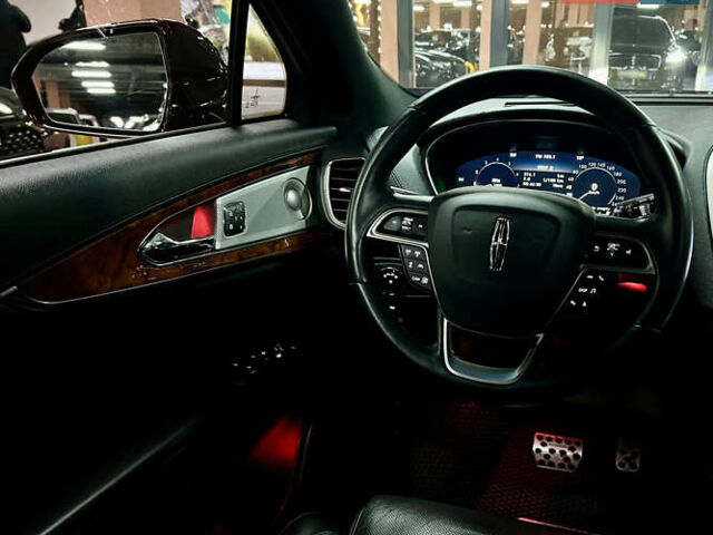 Красный Линкольн Nautilus, объемом двигателя 2.69 л и пробегом 84 тыс. км за 28000 $, фото 28 на Automoto.ua