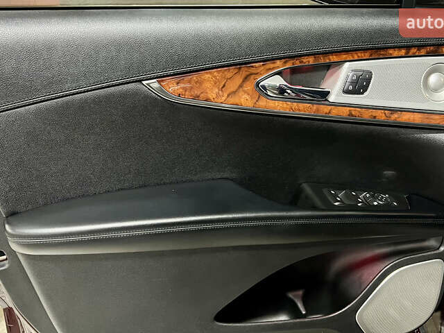 Красный Линкольн Nautilus, объемом двигателя 2.69 л и пробегом 84 тыс. км за 28000 $, фото 17 на Automoto.ua