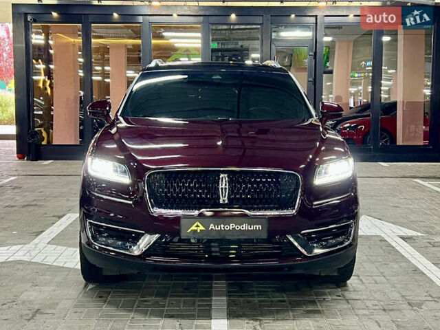 Красный Линкольн Nautilus, объемом двигателя 2.69 л и пробегом 84 тыс. км за 28000 $, фото 5 на Automoto.ua