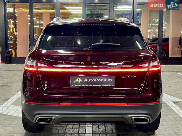 Красный Линкольн Nautilus, объемом двигателя 2.69 л и пробегом 84 тыс. км за 28000 $, фото 10 на Automoto.ua