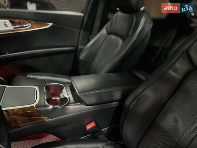 Красный Линкольн Nautilus, объемом двигателя 2.69 л и пробегом 84 тыс. км за 28000 $, фото 39 на Automoto.ua