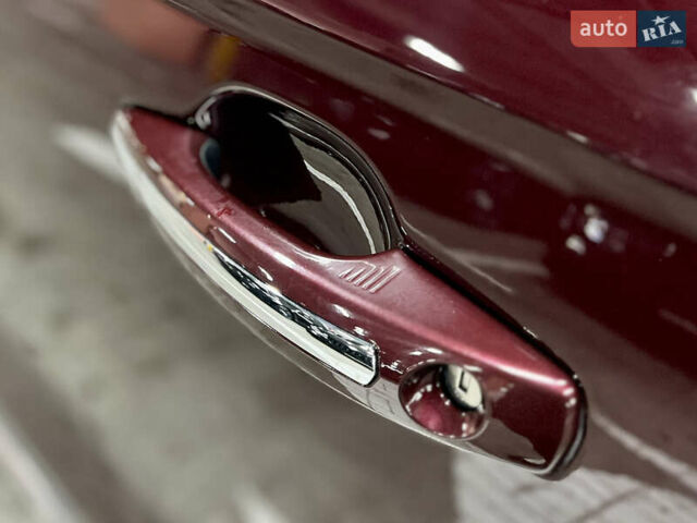 Красный Линкольн Nautilus, объемом двигателя 2.69 л и пробегом 84 тыс. км за 28000 $, фото 15 на Automoto.ua
