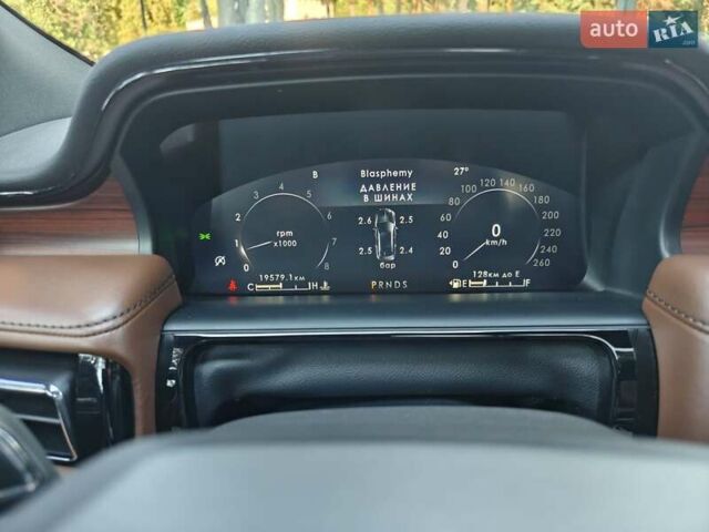 Красный Линкольн Nautilus, объемом двигателя 2.69 л и пробегом 20 тыс. км за 45555 $, фото 22 на Automoto.ua