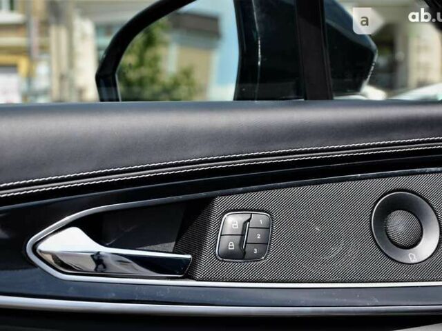 Линкольн Nautilus, объемом двигателя 2.7 л и пробегом 32 тыс. км за 40999 $, фото 27 на Automoto.ua