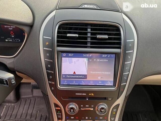 Линкольн Nautilus, объемом двигателя 2.7 л и пробегом 26 тыс. км за 36500 $, фото 15 на Automoto.ua