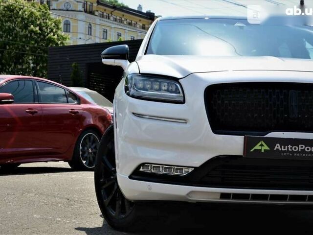 Линкольн Nautilus, объемом двигателя 2.7 л и пробегом 32 тыс. км за 40999 $, фото 1 на Automoto.ua