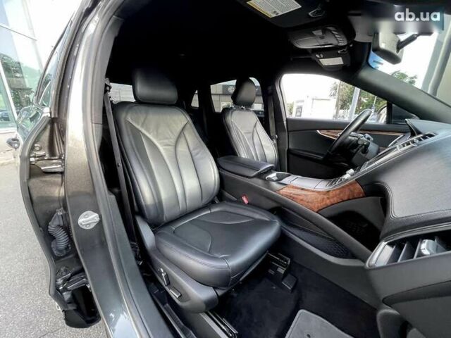 Лінкольн Nautilus, об'ємом двигуна 2 л та пробігом 65 тис. км за 22999 $, фото 11 на Automoto.ua