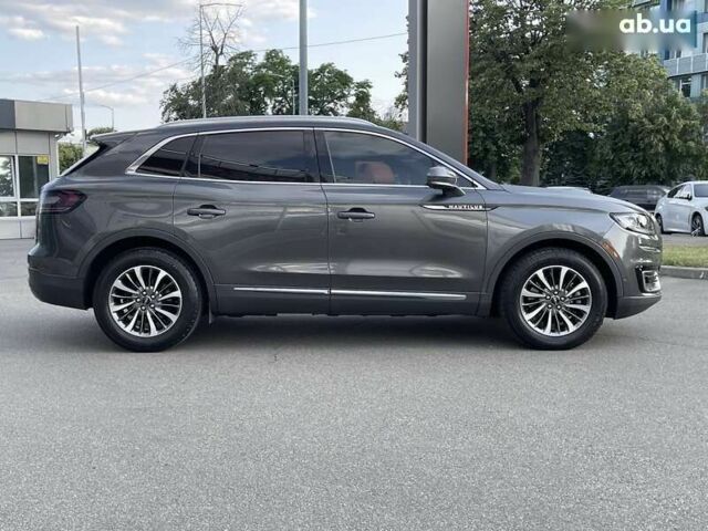 Лінкольн Nautilus, об'ємом двигуна 2 л та пробігом 65 тис. км за 22999 $, фото 7 на Automoto.ua