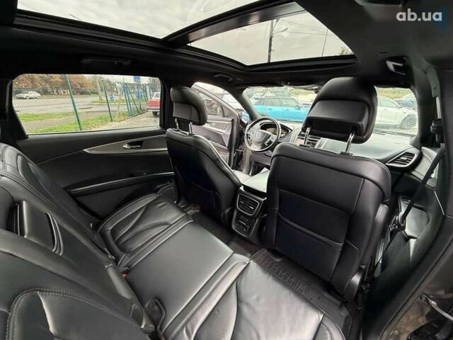 Лінкольн Nautilus, об'ємом двигуна 2 л та пробігом 171 тис. км за 16500 $, фото 9 на Automoto.ua