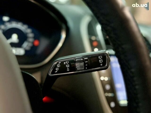 Линкольн Nautilus 2020 в Киеве на Automoto.ua Линкольн Nautilus, объемом двигателя 2.7 л и пробегом 84 тыс. км за 31000 $, фото 26 на Automoto.ua