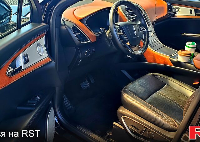 Линкольн Nautilus, объемом двигателя 2.7 л и пробегом 70 тыс. км за 28000 $, фото 6 на Automoto.ua