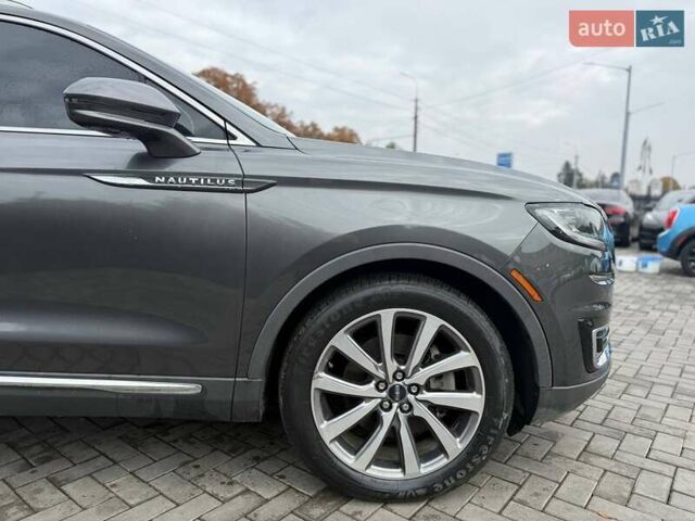 Лінкольн Nautilus 2018 у Луцьку на Automoto.ua Сірий Лінкольн Nautilus, об'ємом двигуна 2 л та пробігом 171 тис. км за 16500 $, фото 2 на Automoto.ua