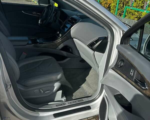 Линкольн Nautilus 2018 в Виннице на Automoto.ua Серый Линкольн Nautilus, объемом двигателя 2 л и пробегом 101 тыс. км за 20800 $, фото 20 на Automoto.ua