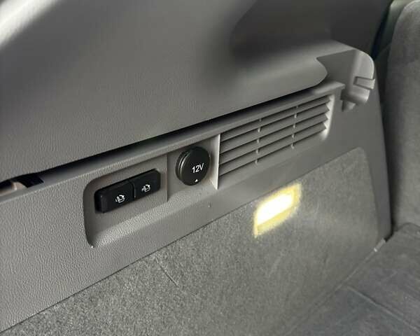 Линкольн Nautilus 2018 в Виннице на Automoto.ua Серый Линкольн Nautilus, объемом двигателя 2 л и пробегом 101 тыс. км за 20800 $, фото 26 на Automoto.ua