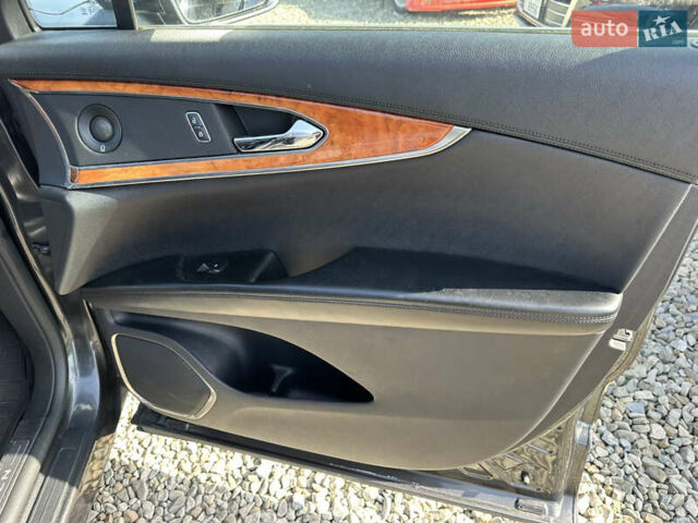 Серый Линкольн Nautilus, объемом двигателя 2 л и пробегом 63 тыс. км за 25900 $, фото 27 на Automoto.ua