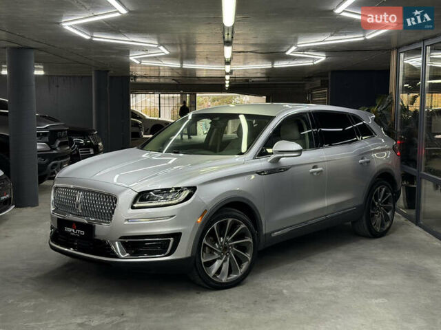 Серый Линкольн Nautilus, объемом двигателя 2 л и пробегом 153 тыс. км за 19900 $, фото 5 на Automoto.ua