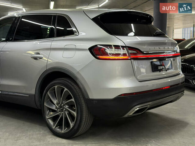 Серый Линкольн Nautilus, объемом двигателя 2 л и пробегом 153 тыс. км за 19900 $, фото 12 на Automoto.ua