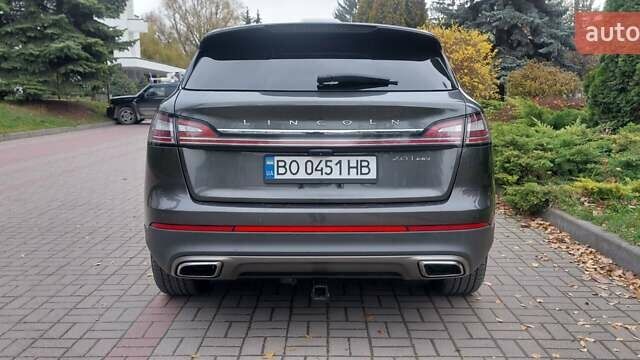 Серый Линкольн Nautilus, объемом двигателя 2 л и пробегом 33 тыс. км за 21700 $, фото 5 на Automoto.ua