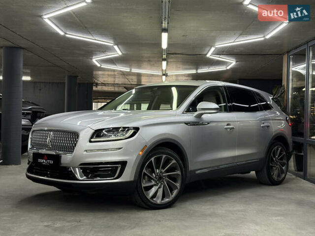 Серый Линкольн Nautilus, объемом двигателя 2 л и пробегом 153 тыс. км за 19900 $, фото 6 на Automoto.ua