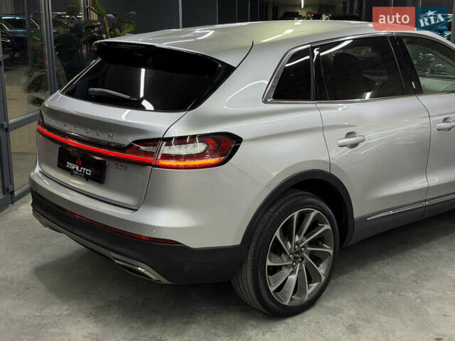 Серый Линкольн Nautilus, объемом двигателя 2 л и пробегом 153 тыс. км за 19900 $, фото 15 на Automoto.ua