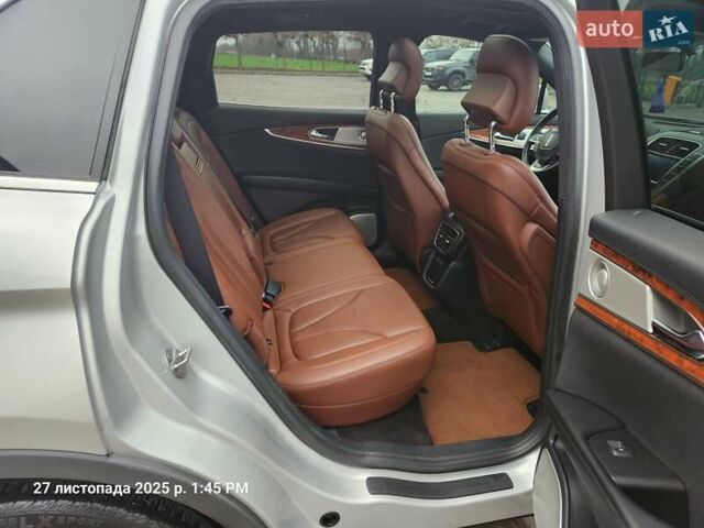 Серый Линкольн Nautilus, объемом двигателя 2.69 л и пробегом 150 тыс. км за 24500 $, фото 11 на Automoto.ua