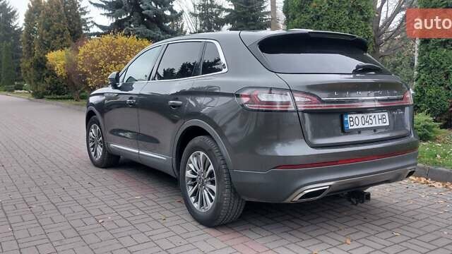 Серый Линкольн Nautilus, объемом двигателя 2 л и пробегом 33 тыс. км за 21700 $, фото 7 на Automoto.ua