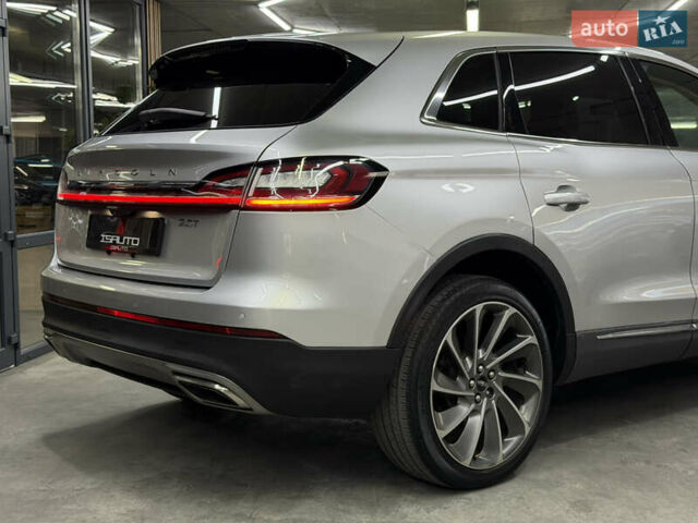 Серый Линкольн Nautilus, объемом двигателя 2 л и пробегом 153 тыс. км за 19900 $, фото 16 на Automoto.ua