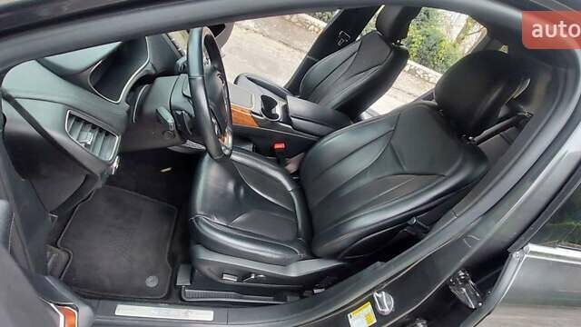 Серый Линкольн Nautilus, объемом двигателя 2 л и пробегом 33 тыс. км за 21700 $, фото 2 на Automoto.ua