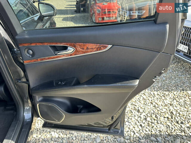 Серый Линкольн Nautilus, объемом двигателя 2 л и пробегом 63 тыс. км за 25900 $, фото 32 на Automoto.ua