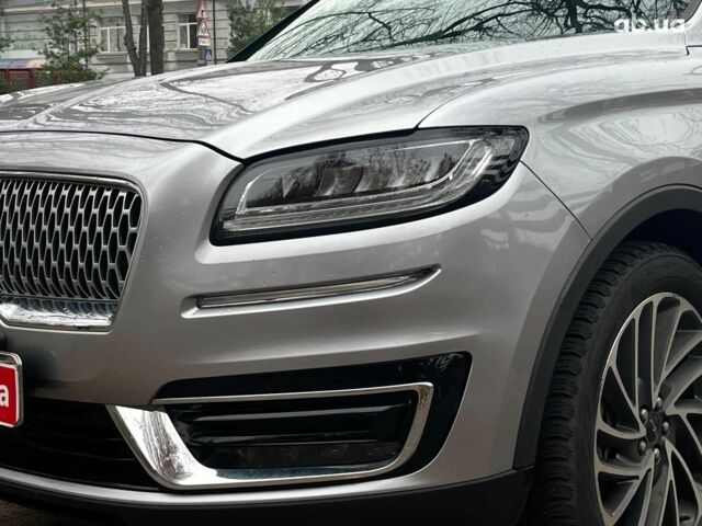 Серый Линкольн Nautilus, объемом двигателя 2 л и пробегом 61 тыс. км за 24990 $, фото 6 на Automoto.ua