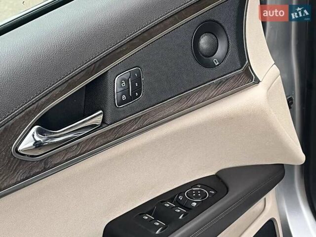 Серый Линкольн Nautilus, объемом двигателя 2 л и пробегом 61 тыс. км за 24990 $, фото 29 на Automoto.ua