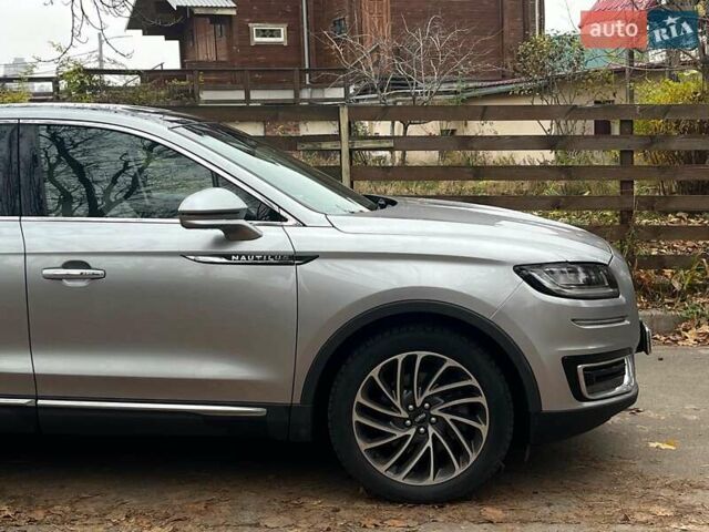 Серый Линкольн Nautilus, объемом двигателя 2 л и пробегом 61 тыс. км за 24990 $, фото 3 на Automoto.ua