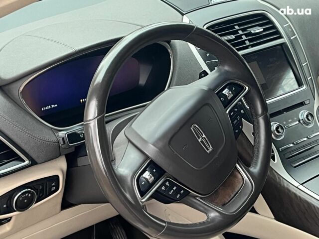 Серый Линкольн Nautilus, объемом двигателя 2 л и пробегом 61 тыс. км за 24990 $, фото 31 на Automoto.ua