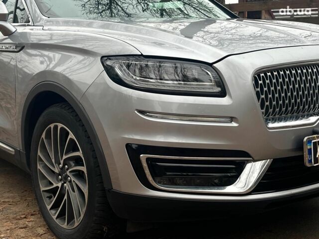 Серый Линкольн Nautilus, объемом двигателя 2 л и пробегом 61 тыс. км за 24990 $, фото 5 на Automoto.ua