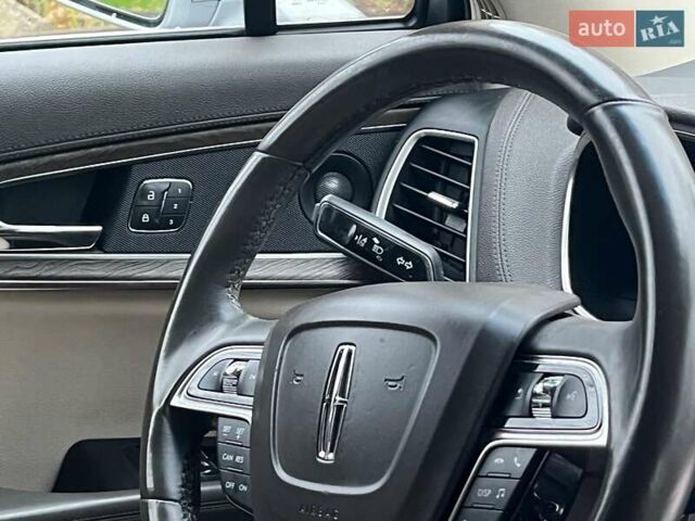 Серый Линкольн Nautilus, объемом двигателя 2 л и пробегом 61 тыс. км за 24990 $, фото 20 на Automoto.ua