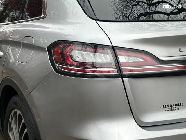 Серый Линкольн Nautilus, объемом двигателя 2 л и пробегом 61 тыс. км за 24990 $, фото 10 на Automoto.ua