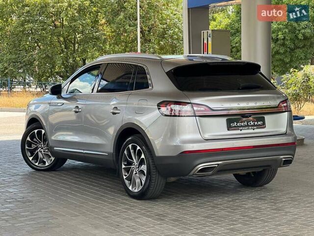 Серый Линкольн Nautilus, объемом двигателя 2 л и пробегом 44 тыс. км за 26999 $, фото 5 на Automoto.ua